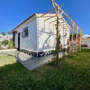 Apartment Casita Blanca Near Yumbo, Playa del Ingles (Gran Canaria)